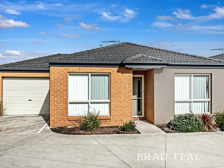 2/31-37 Cover Drive, Sunbury VIC 3429