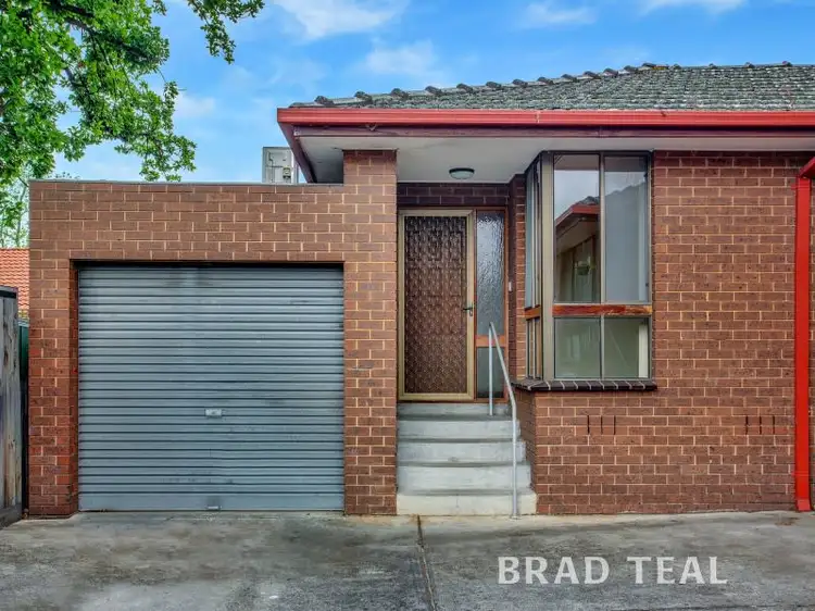 4/9 Balmoral Street, Essendon VIC 3040