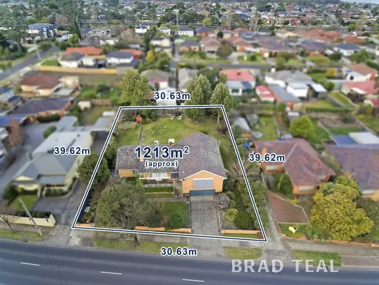 Second view of Homely house listing, 718 Pascoe Vale Road, Oak Park VIC 3046