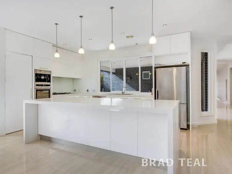 Sixth view of Homely house listing, 4 Bronte Way, Taylors Hill VIC 3037