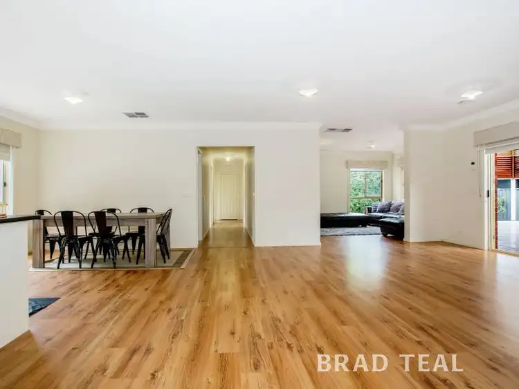 Fifth view of Homely house listing, 5 Strutt Place, Caroline Springs VIC 3023