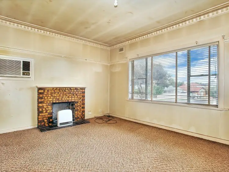 Fourth view of Homely house listing, 14 Winifred Street, Oak Park VIC 3046