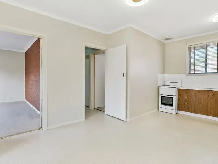 Fourth view of Homely apartment listing, 5/8 Violet Street, Essendon VIC 3040