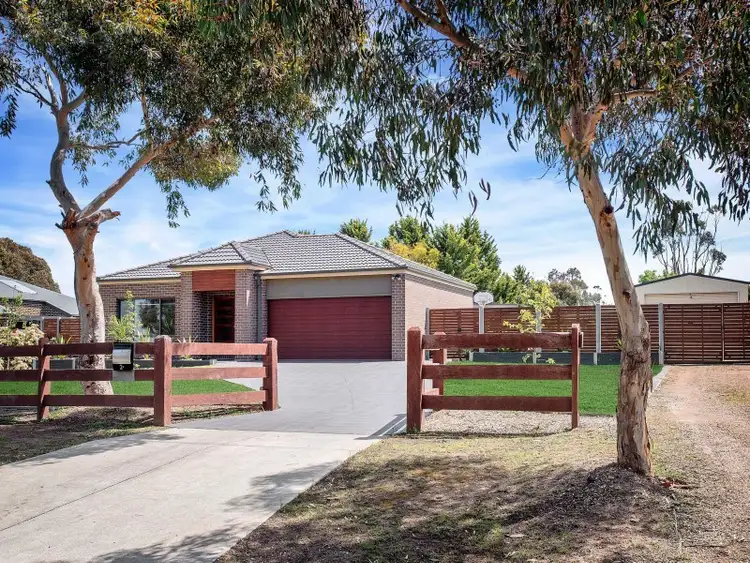 2A Rangeview Drive, Riddells Creek VIC 3431