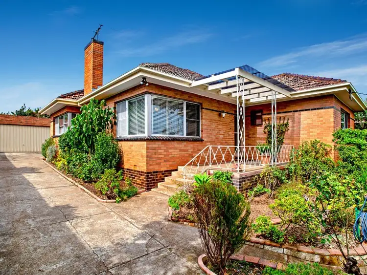 Second view of Homely house listing, 10 Beryl Street, Essendon West VIC 3040