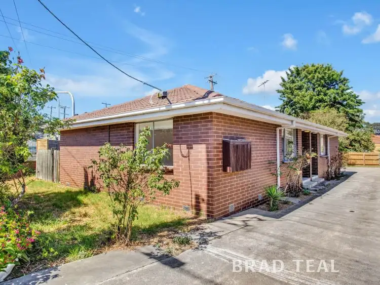 Second view of Homely unit listing, 1/569 Pascoe Vale Road, Oak Park VIC 3046