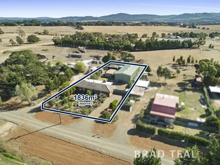 2405 Melbourne-Lancefield Road, Romsey VIC 3434