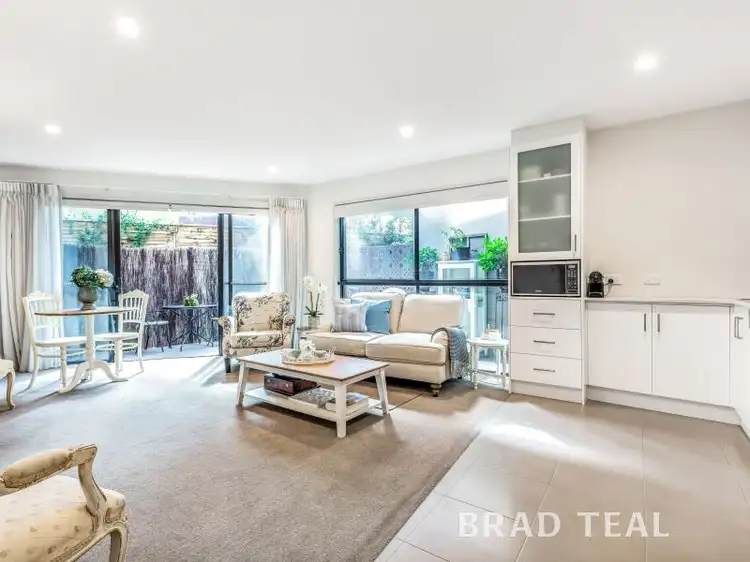 Fifth view of Homely unit listing, 4/16 Winifred Street, Essendon VIC 3040