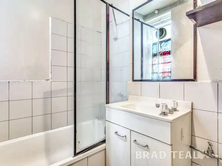 Sixth view of Homely unit listing, 1/25 Daisy Street, Essendon VIC 3040