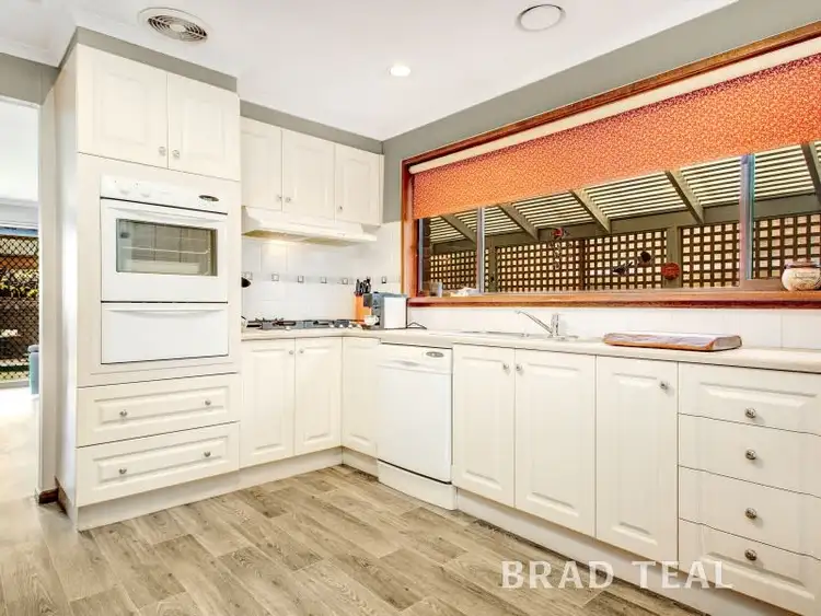 Fifth view of Homely house listing, 10 Hoban Close, Keilor Downs VIC 3038