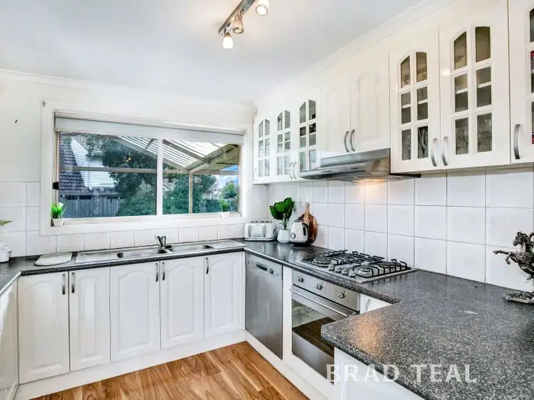 Third view of Homely house listing, 2 Kiewa Crescent, Keilor VIC 3036