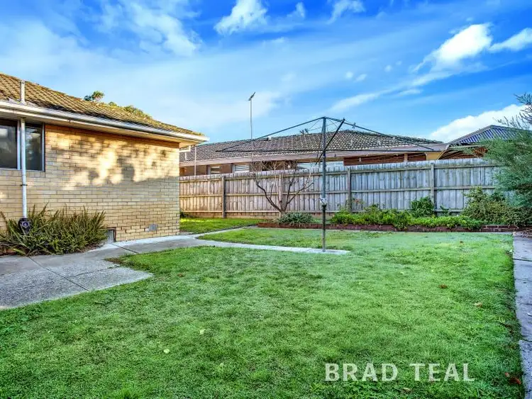 Sixth view of Homely house listing, 18 Woodstock Drive, Gladstone Park VIC 3043