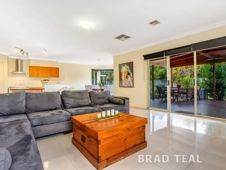 Fifth view of Homely house listing, 6 Cotteridge Place, Caroline Springs VIC 3023