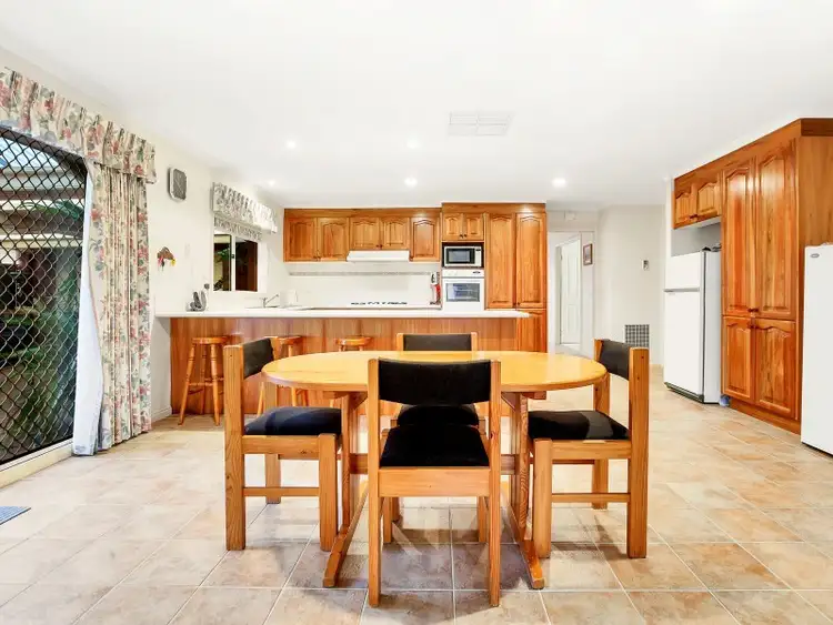 Fifth view of Homely house listing, 9 Cobblestone Drive, Attwood VIC 3049