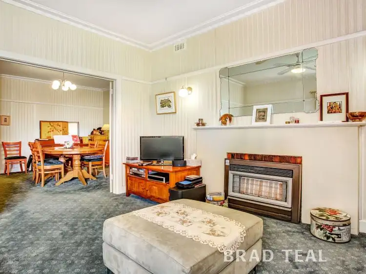 Fourth view of Homely house listing, 8 Houston Avenue, Strathmore VIC 3041