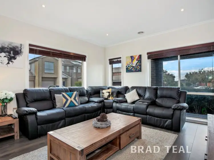 Second view of Homely townhouse listing, 22 Callista Circuit, Taylors Hill VIC 3037