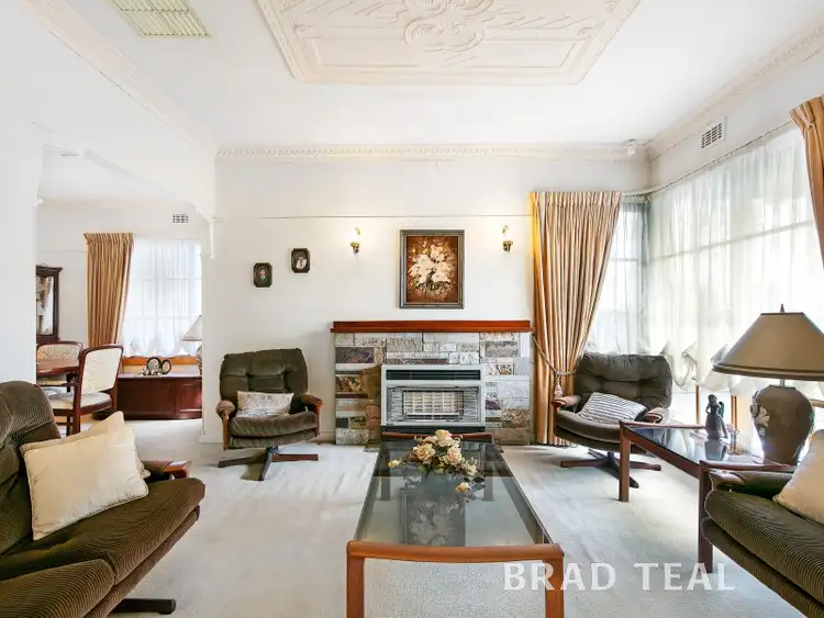 Fifth view of Homely house listing, 33 Kernan Street, Strathmore VIC 3041