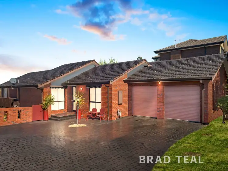 61 Burrowye Crescent, Keilor VIC 3036