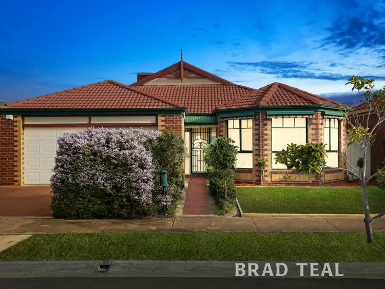 12 Richardson Court, Caroline Springs VIC 3023