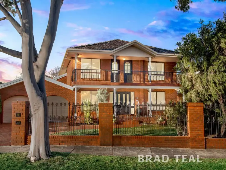 10 Glenview Court, Avondale Heights VIC 3034