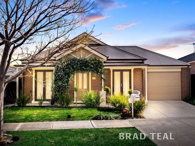 10 Huntingfield Street, Craigieburn VIC 3064