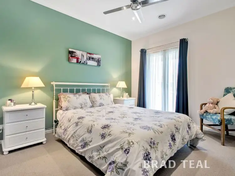 Fifth view of Homely house listing, 10 Huntingfield Street, Craigieburn VIC 3064