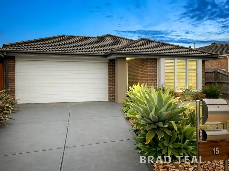 15 Devonport Court, Taylors Hill VIC 3037