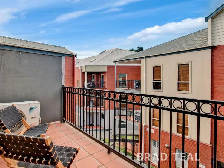 Main view of Homely unit listing, 15/8 Mawbey Street, Kensington VIC 3031