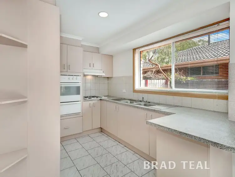 Fourth view of Homely house listing, 1 Cynthia Court, Hillside VIC 3037