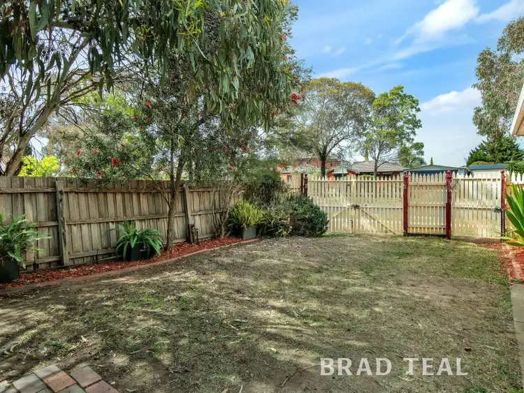 Sixth view of Homely house listing, 1 Cynthia Court, Hillside VIC 3037