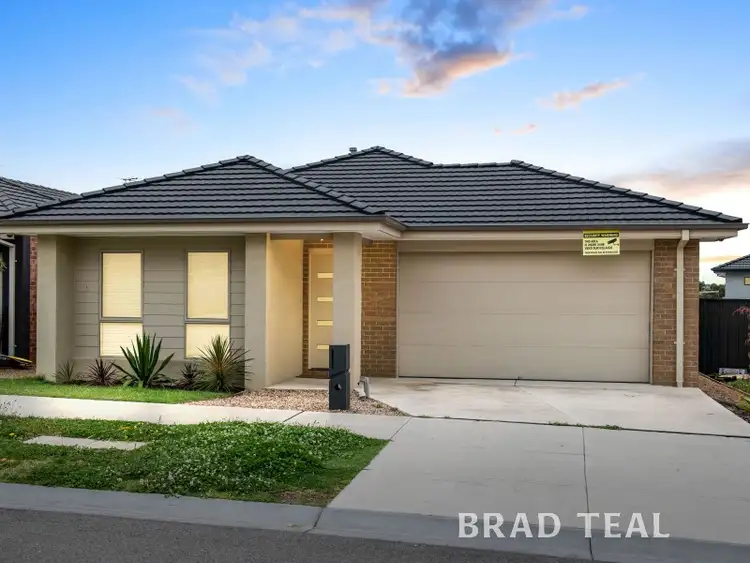 Second view of Homely house listing, 11 Nethercote Street, Craigieburn VIC 3064