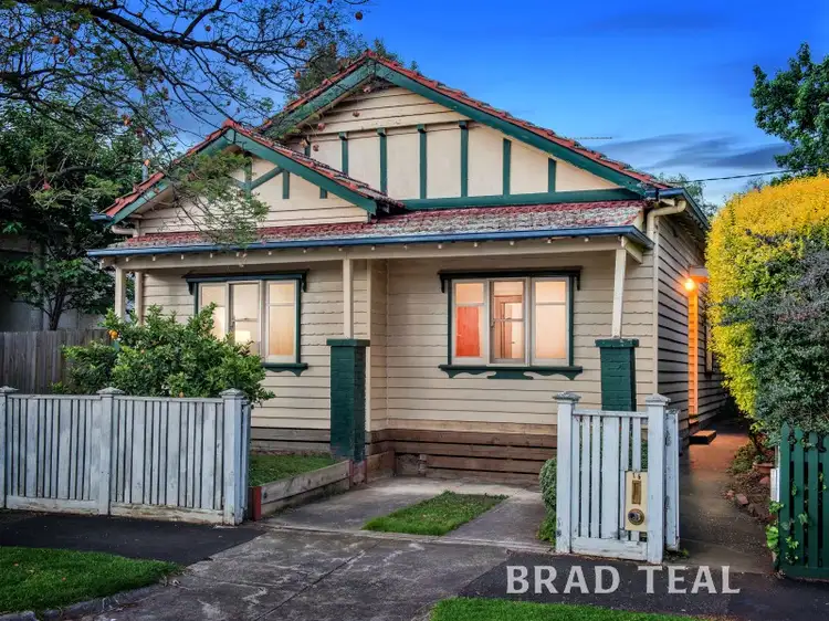 16 Duncan Street