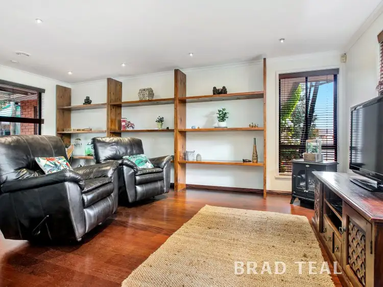 Second view of Homely house listing, 7 Nada Court, Keilor Downs VIC 3038