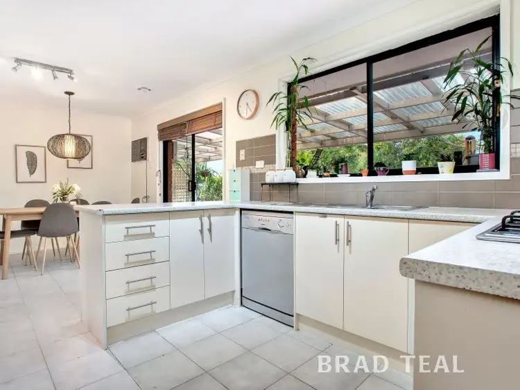 Fourth view of Homely house listing, 7 Nada Court, Keilor Downs VIC 3038
