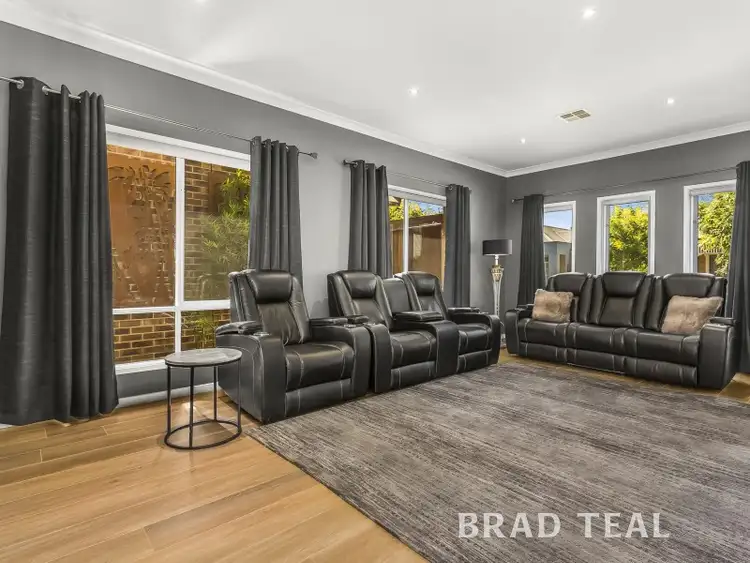 Second view of Homely house listing, 3 Gairdners Pass, Caroline Springs VIC 3023