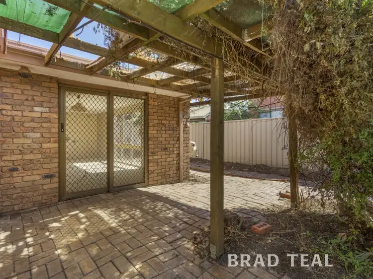 Sixth view of Homely house listing, 11 Allard Court, Keilor Downs VIC 3038