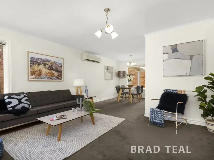 16 Grantchester Avenue, Keilor East VIC 3033