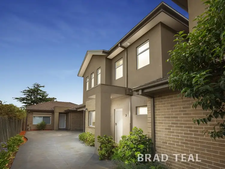 Main view of Homely townhouse listing, 2/19 Maude Avenue, Glenroy VIC 3046