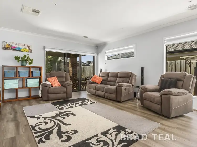 Fifth view of Homely house listing, 8 Argus Close, Diggers Rest VIC 3427
