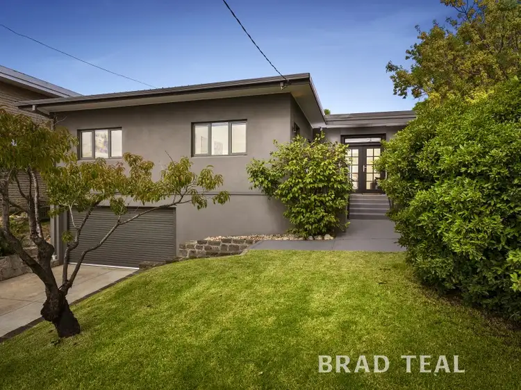 39 Woolart Street, Strathmore VIC 3041