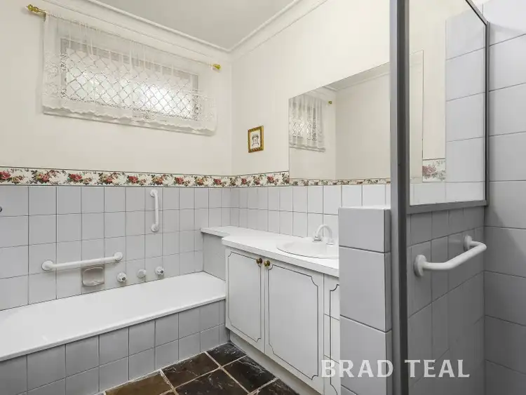 Fifth view of Homely unit listing, 6A Garden Street, Essendon VIC 3040