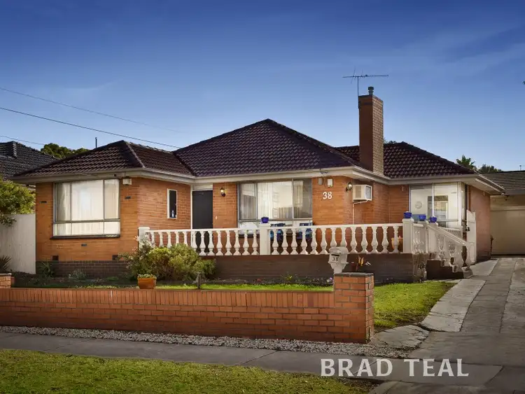 38 Harrington Road, Airport West VIC 3042