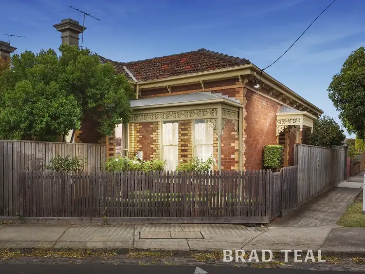 2 Railway Crescent, Moonee Ponds VIC 3039