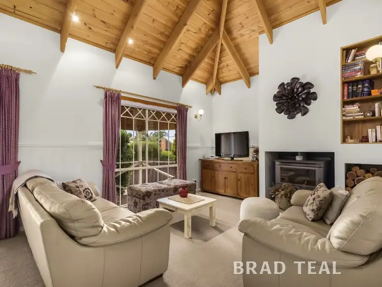 Sixth view of Homely house listing, 25 Dalkeith Court, Sunbury VIC 3429