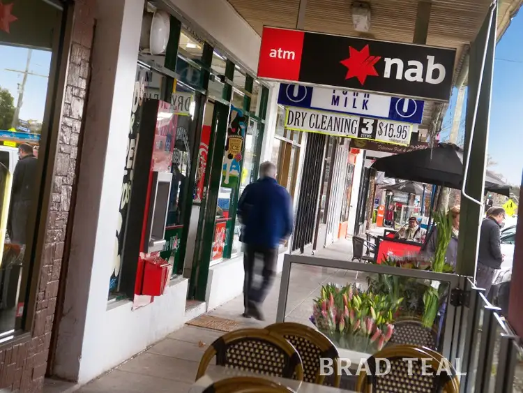 Fifth view of Homely house listing, 20 Windsor Avenue, Strathmore VIC 3041