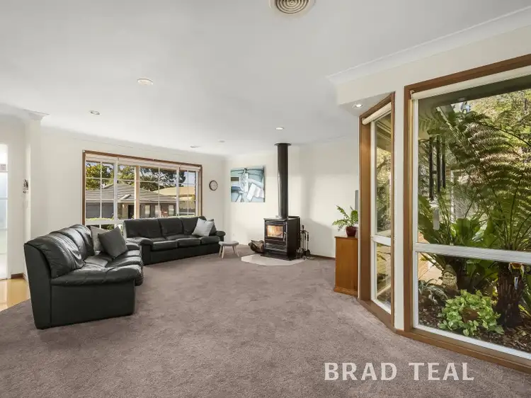 Second view of Homely house listing, 10 Lister Crescent, Sunbury VIC 3429