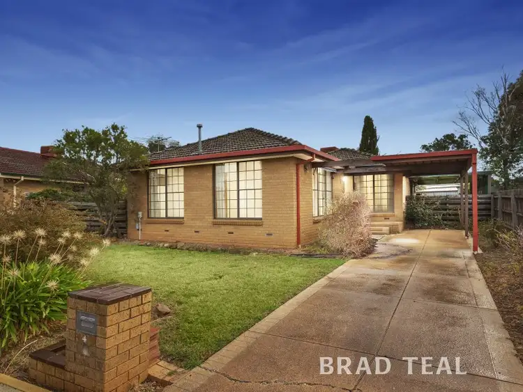 4 Findon Way, Melton West VIC 3337