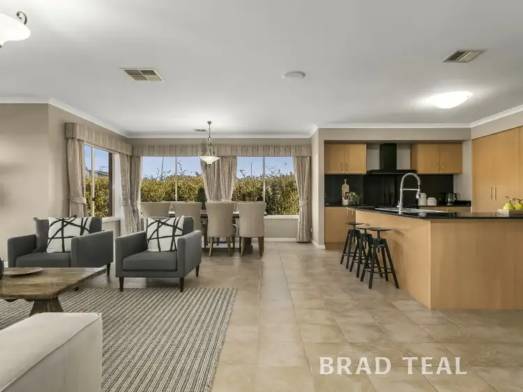 Fourth view of Homely house listing, 16 Como Avenue, Burnside Heights VIC 3023