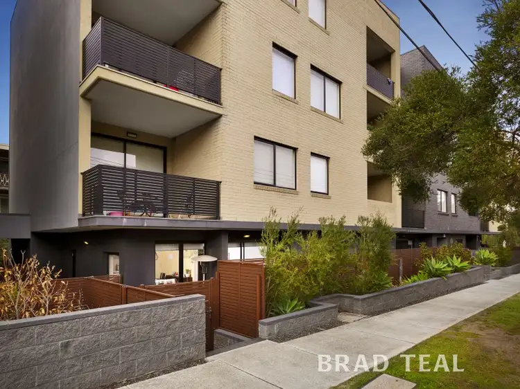 Main view of Homely apartment listing, 2/80 Hopetoun Avenue, Brunswick West VIC 3055