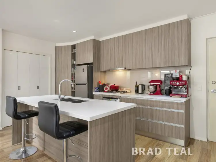 Third view of Homely apartment listing, 2/80 Hopetoun Avenue, Brunswick West VIC 3055